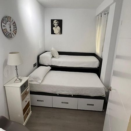 Nuevo!! Apartamento Lujo&Confort. Parking Sewilla Zewnętrze zdjęcie