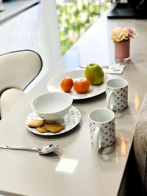 Nuevo!! Apartamento Lujo&Confort. Parking Sewilla Zewnętrze zdjęcie