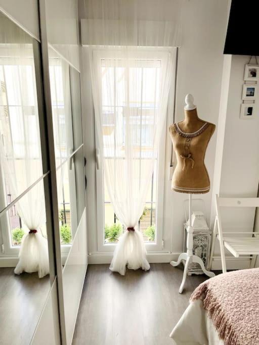 Nuevo!! Apartamento Lujo&Confort. Parking Sewilla Zewnętrze zdjęcie