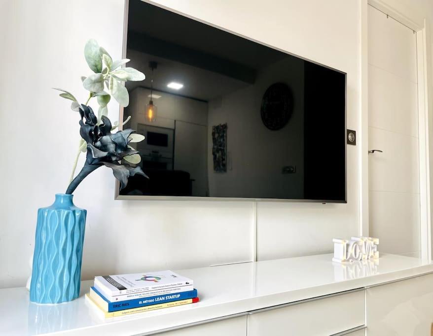 Nuevo!! Apartamento Lujo&Confort. Parking Sewilla Zewnętrze zdjęcie